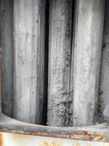 filter bags clogged by humidity in dust and air